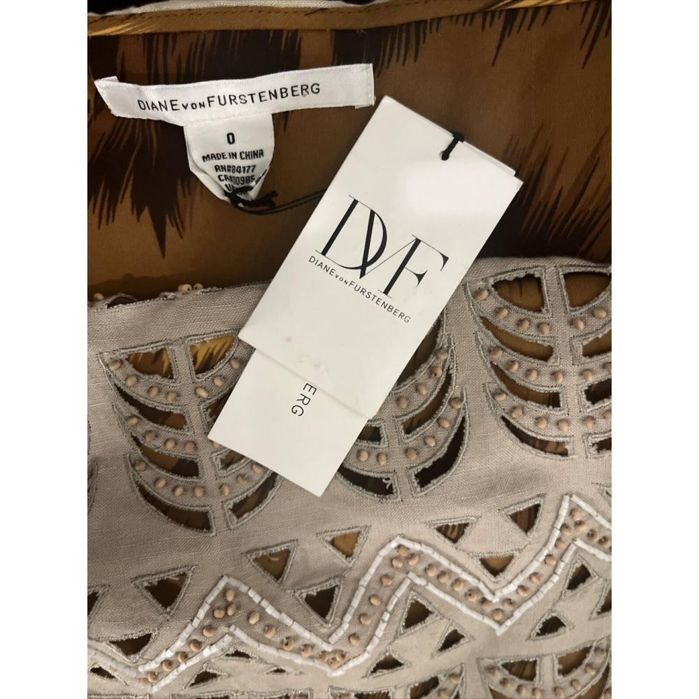 Diane von Furstenberg JUNTA Silk Laser Cut-Out Beaded W/ Leopard Mini Skirt Sz 0 - Picture 7 of 10